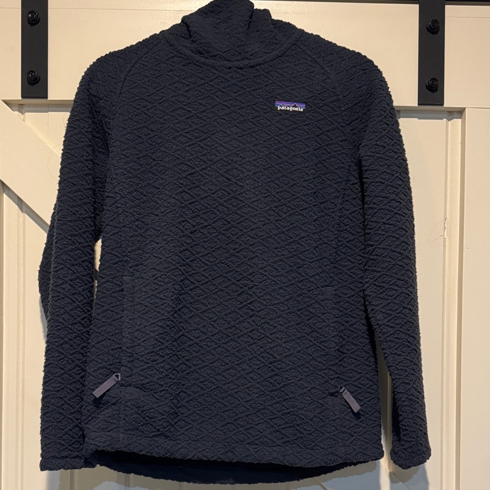Patagonia Textured Navy Blue Hooded Pullover